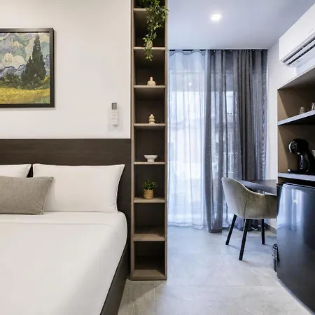 Urban 19 Residences Luxury *